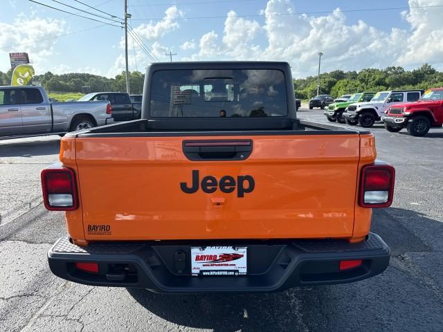 new 2025 Jeep Gladiator car, priced at $49,930