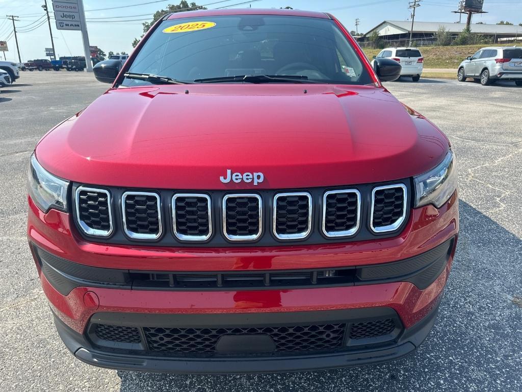 new 2025 Jeep Compass car, priced at $28,071