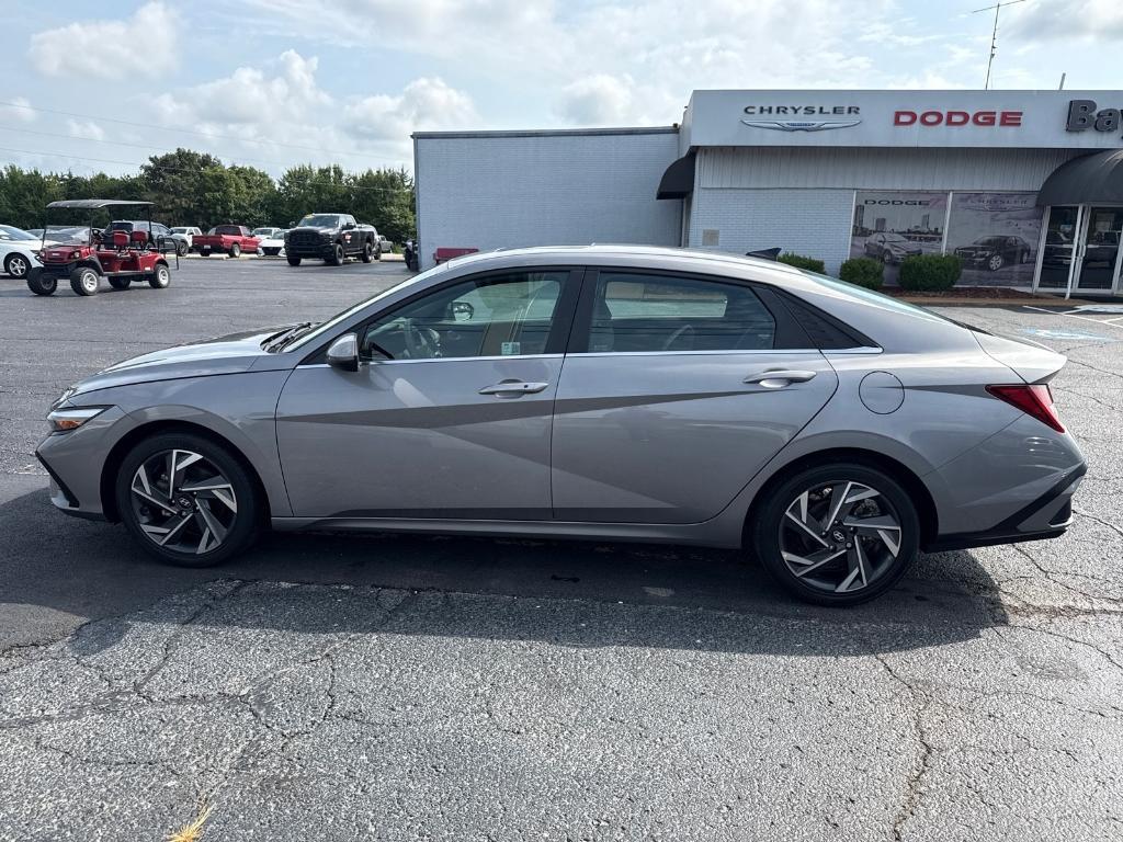 used 2024 Hyundai Elantra car, priced at $22,260