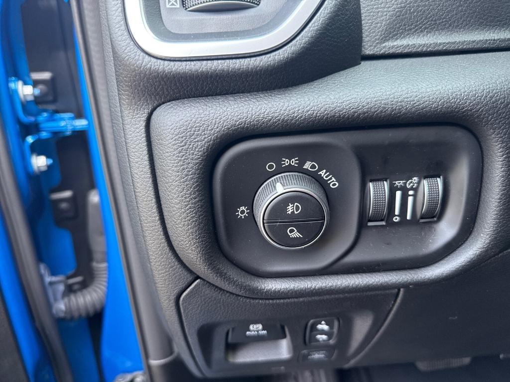 new 2025 Ram 1500 car, priced at $64,835