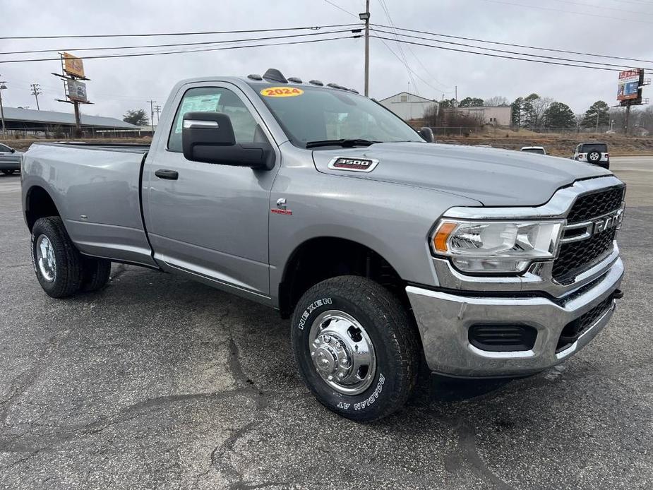 new 2024 Ram 3500 car, priced at $62,351