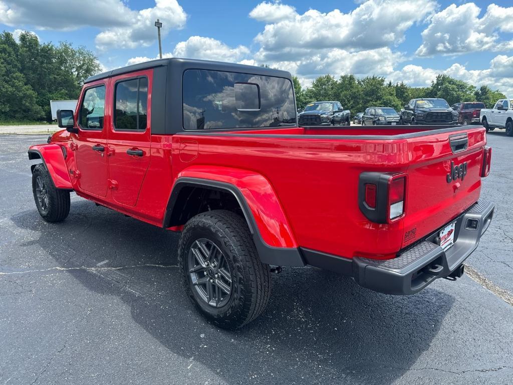 new 2025 Jeep Gladiator car, priced at $50,345