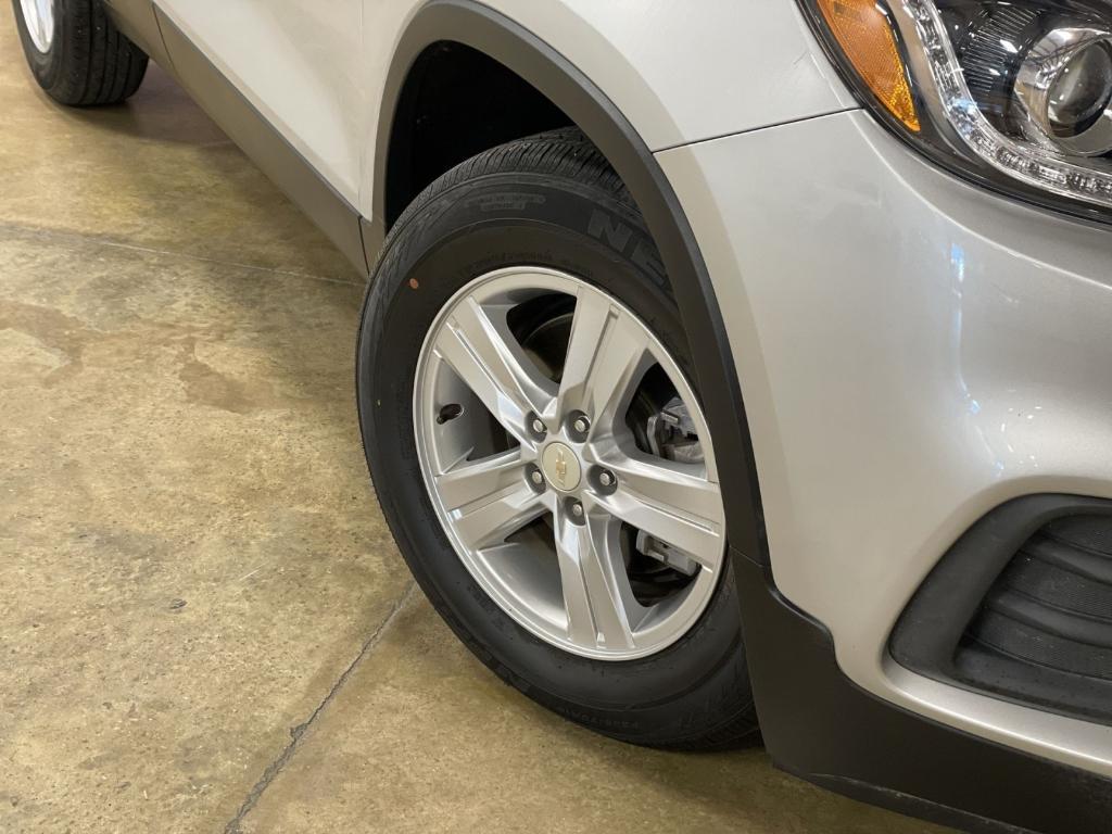 used 2021 Chevrolet Trax car, priced at $18,998