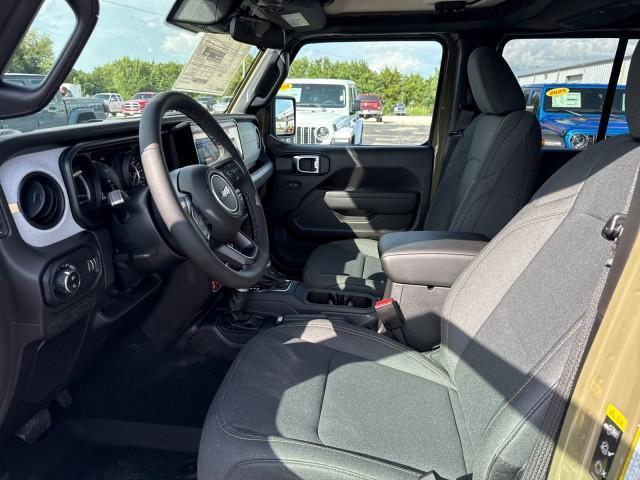 new 2025 Jeep Gladiator car, priced at $52,135