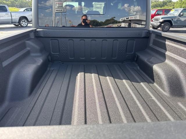 new 2025 Jeep Gladiator car, priced at $52,135