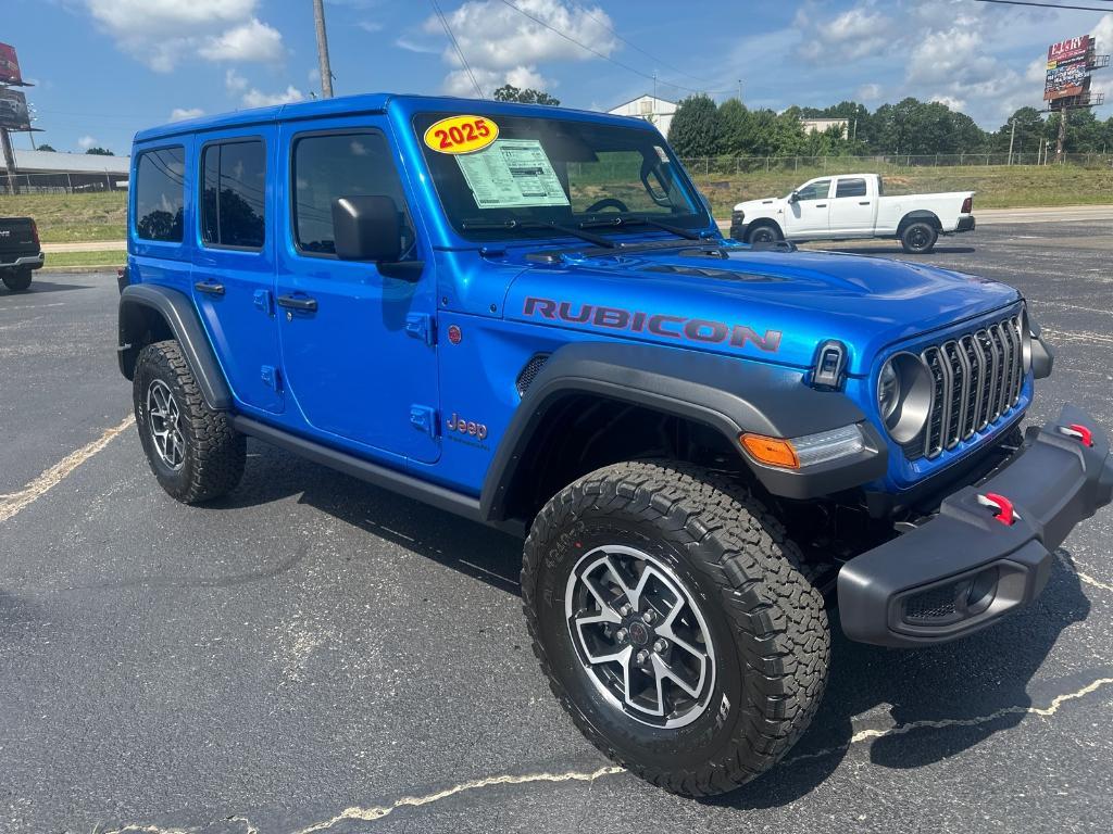 new 2025 Jeep Wrangler car, priced at $61,595