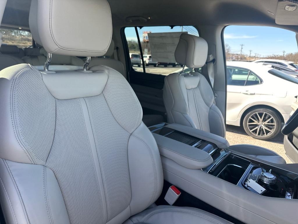 new 2024 Jeep Wagoneer car, priced at $68,646