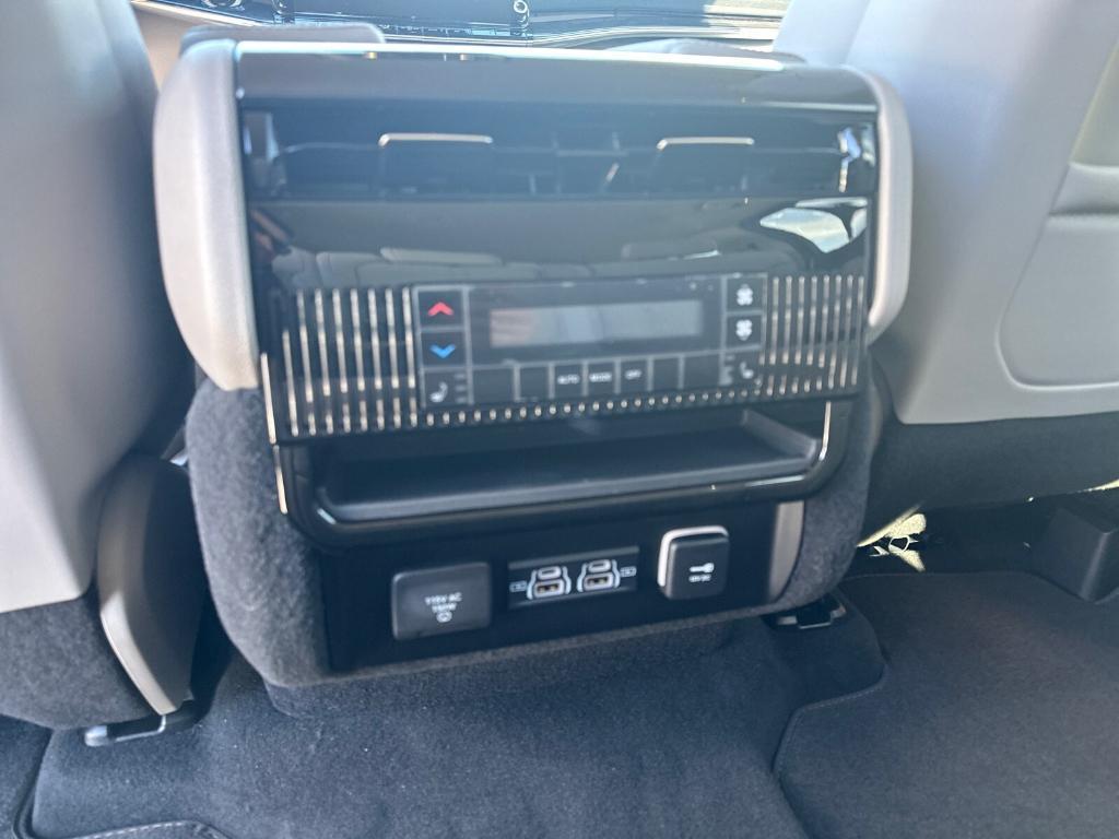 new 2024 Jeep Wagoneer car, priced at $69,671
