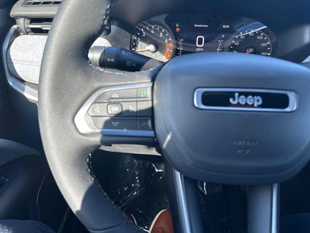 new 2025 Jeep Compass car, priced at $29,860