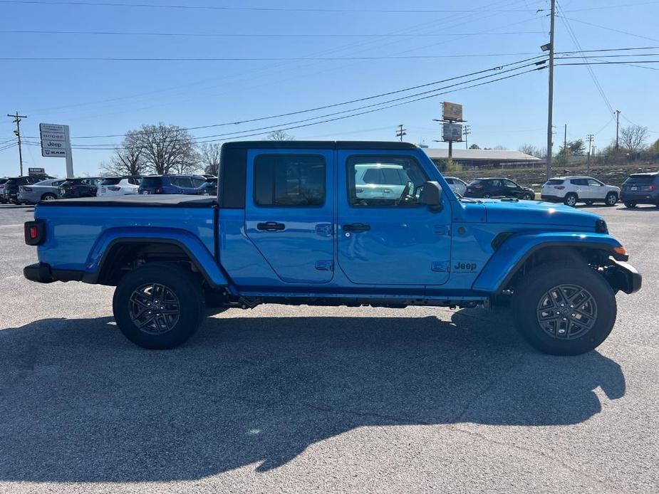 new 2024 Jeep Gladiator car, priced at $52,858