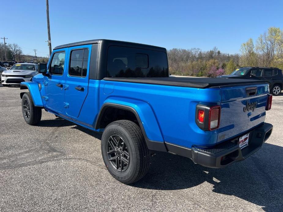 new 2024 Jeep Gladiator car, priced at $52,858