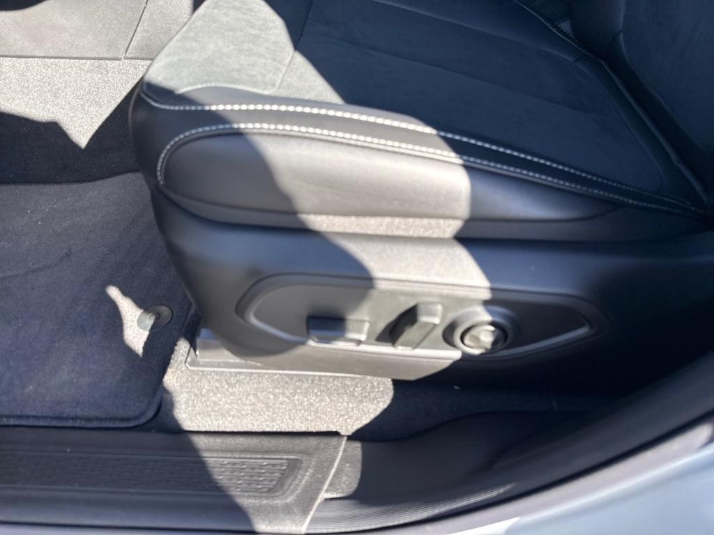 new 2025 Jeep Grand Cherokee car, priced at $47,598