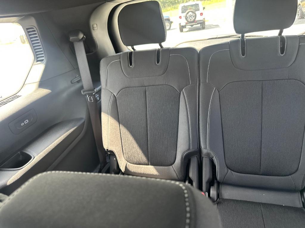 new 2025 Jeep Grand Cherokee L car, priced at $45,095