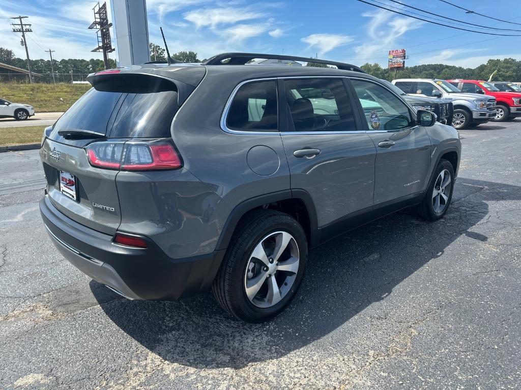 used 2022 Jeep Cherokee car, priced at $25,450