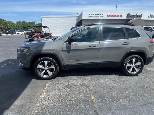 used 2022 Jeep Cherokee car, priced at $24,800
