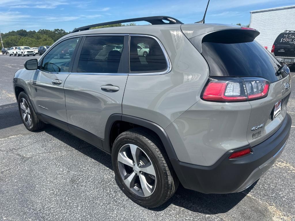 used 2022 Jeep Cherokee car, priced at $25,450