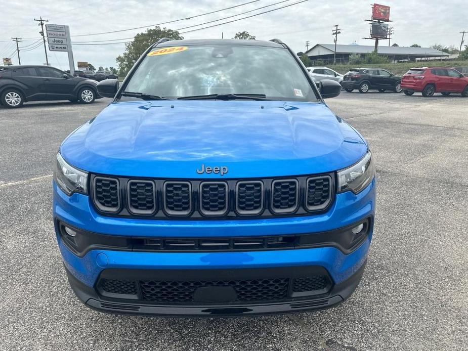 new 2024 Jeep Compass car, priced at $39,428