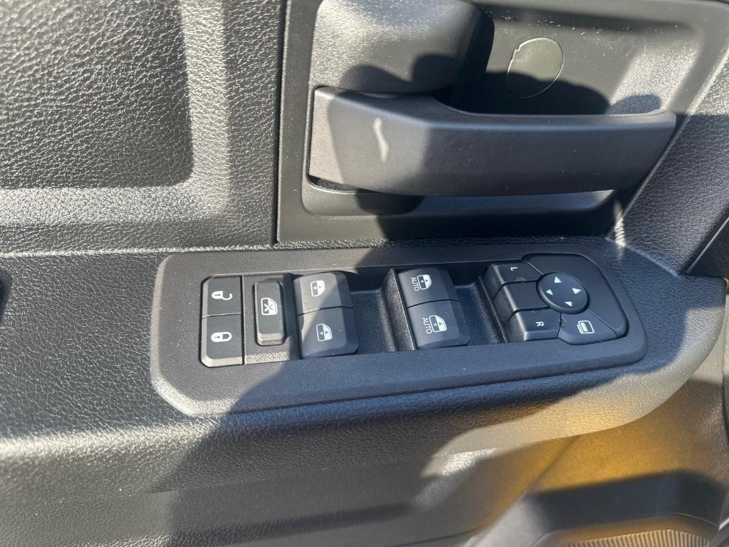 new 2025 Ram 2500 car, priced at $72,820