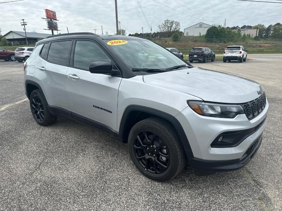new 2024 Jeep Compass car, priced at $39,184