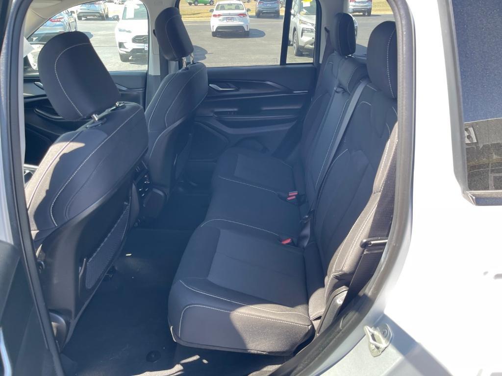 used 2023 Jeep Grand Cherokee car, priced at $29,077