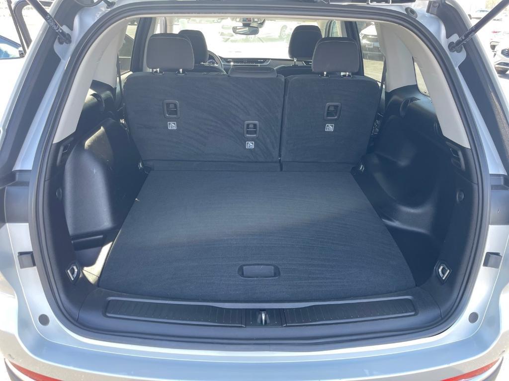 used 2023 Jeep Grand Cherokee car, priced at $29,077