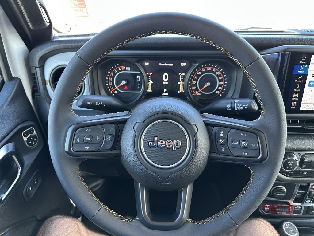 new 2025 Jeep Gladiator car, priced at $50,940