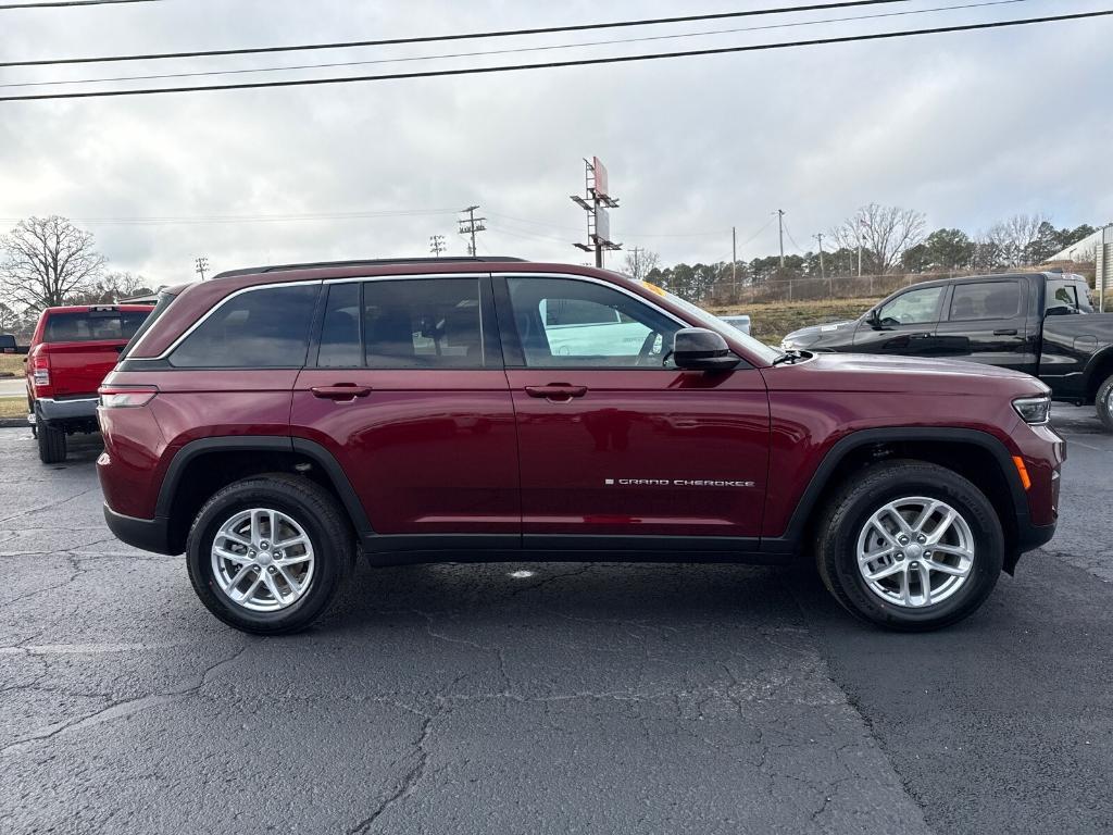 new 2025 Jeep Grand Cherokee car, priced at $41,865