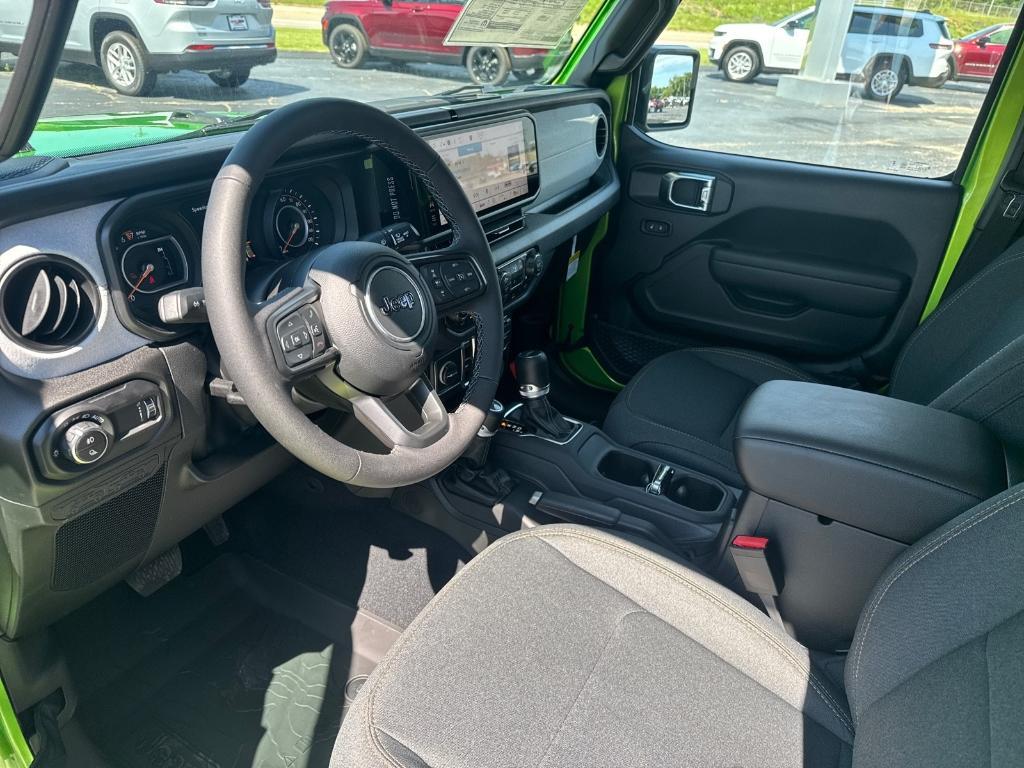 new 2025 Jeep Gladiator car, priced at $49,630