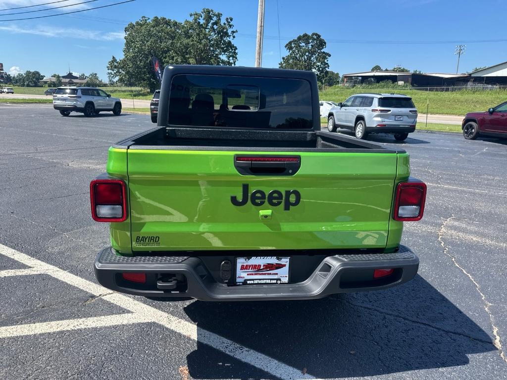 new 2025 Jeep Gladiator car, priced at $49,630