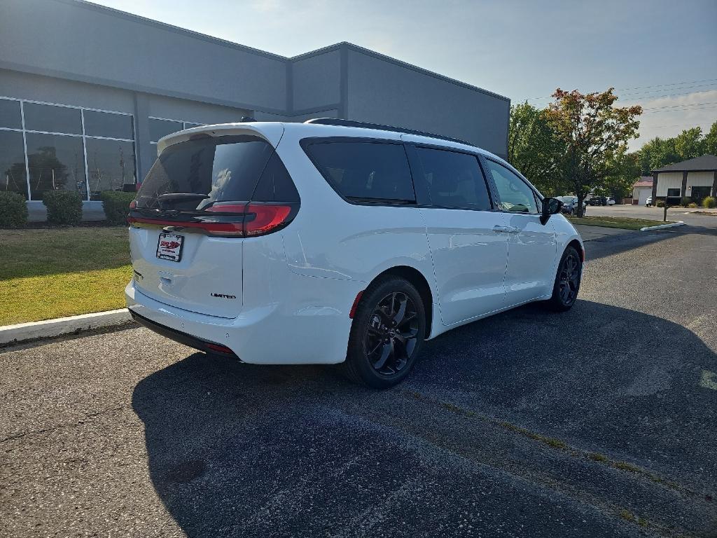 new 2026 Chrysler Pacifica car, priced at $53,108