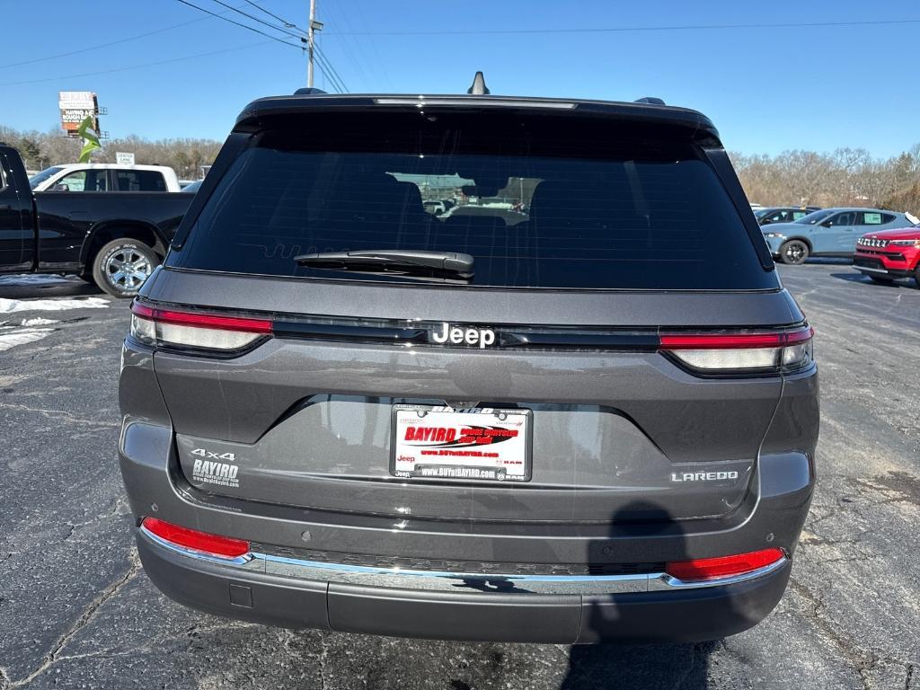 new 2025 Jeep Grand Cherokee car, priced at $43,427