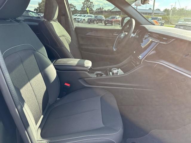 used 2024 Jeep Grand Cherokee car, priced at $34,911