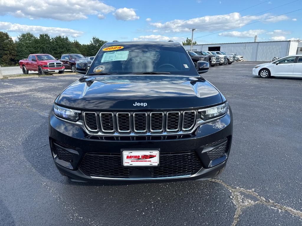 used 2024 Jeep Grand Cherokee car, priced at $37,270