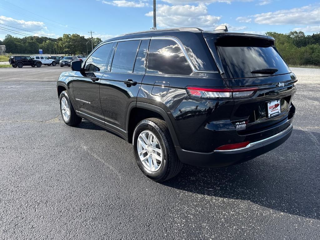 used 2024 Jeep Grand Cherokee car, priced at $37,270