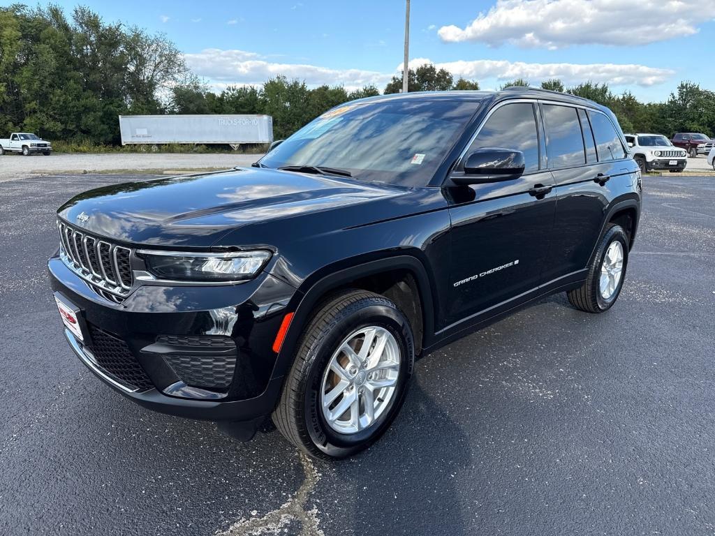 used 2024 Jeep Grand Cherokee car, priced at $37,270