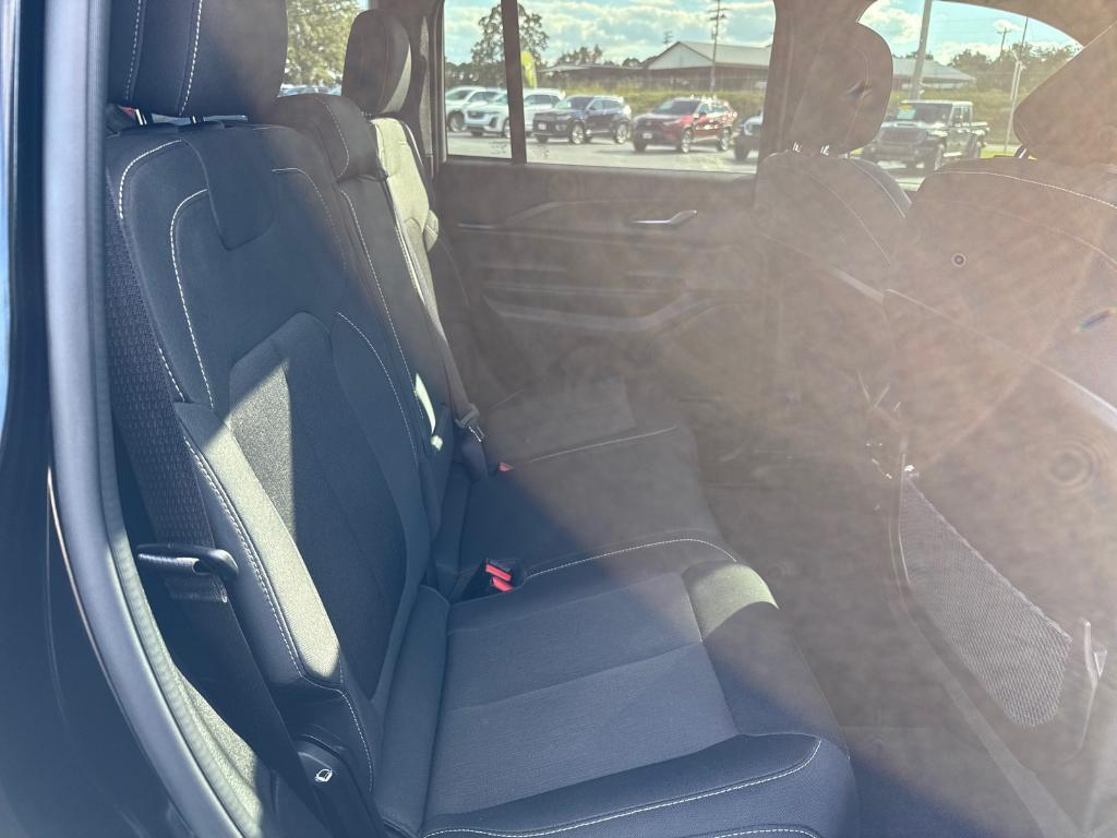 used 2024 Jeep Grand Cherokee car, priced at $37,270