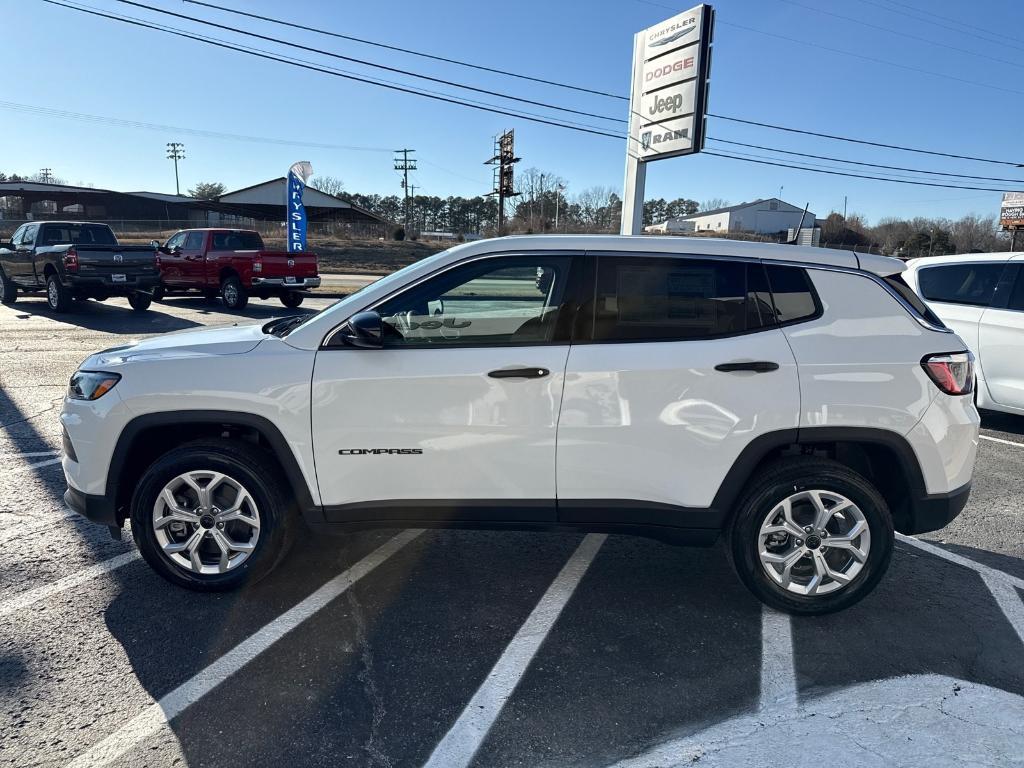 new 2025 Jeep Compass car, priced at $26,995