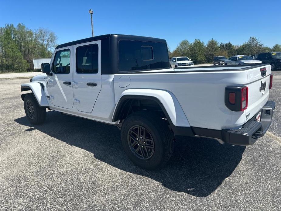 new 2024 Jeep Gladiator car, priced at $49,073