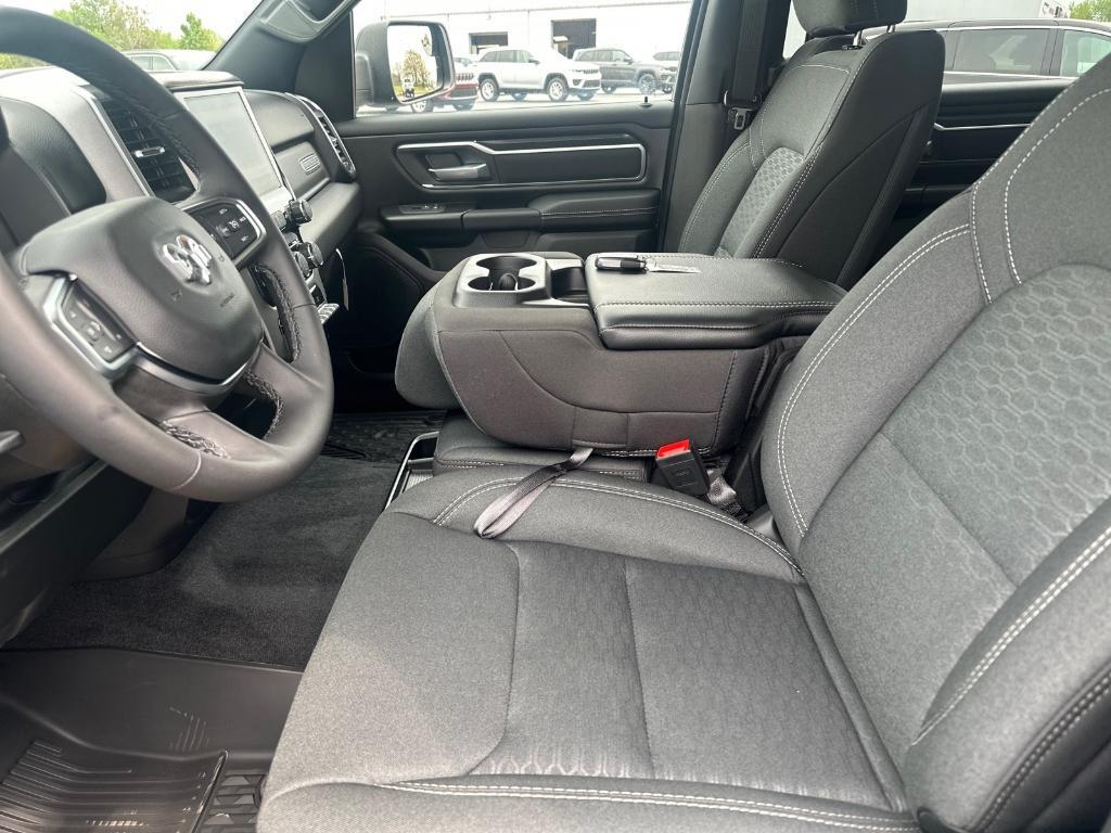 new 2025 Ram 1500 car, priced at $58,620