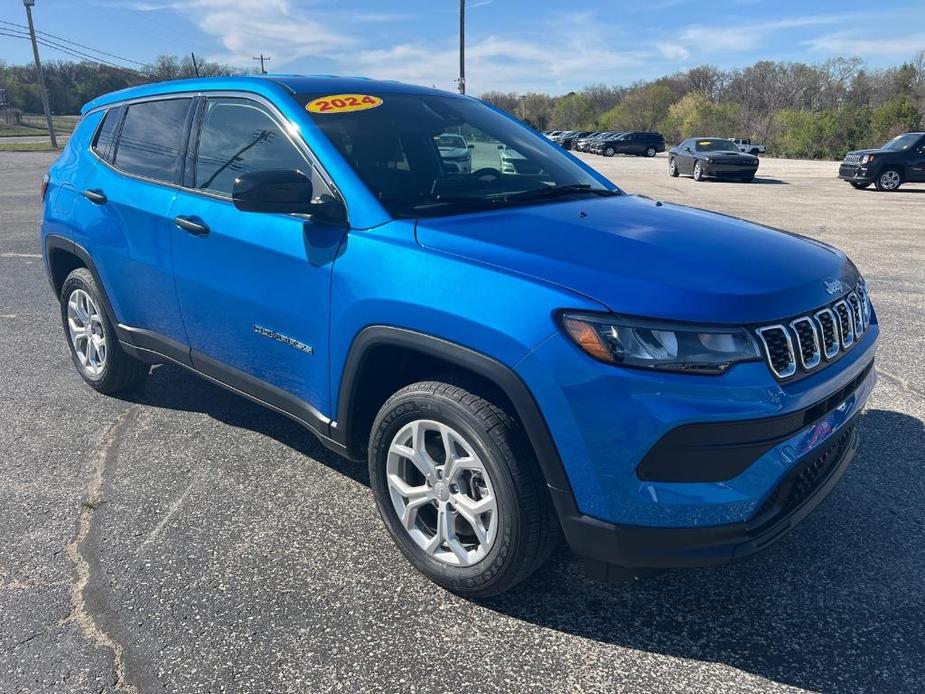 new 2024 Jeep Compass car, priced at $27,313