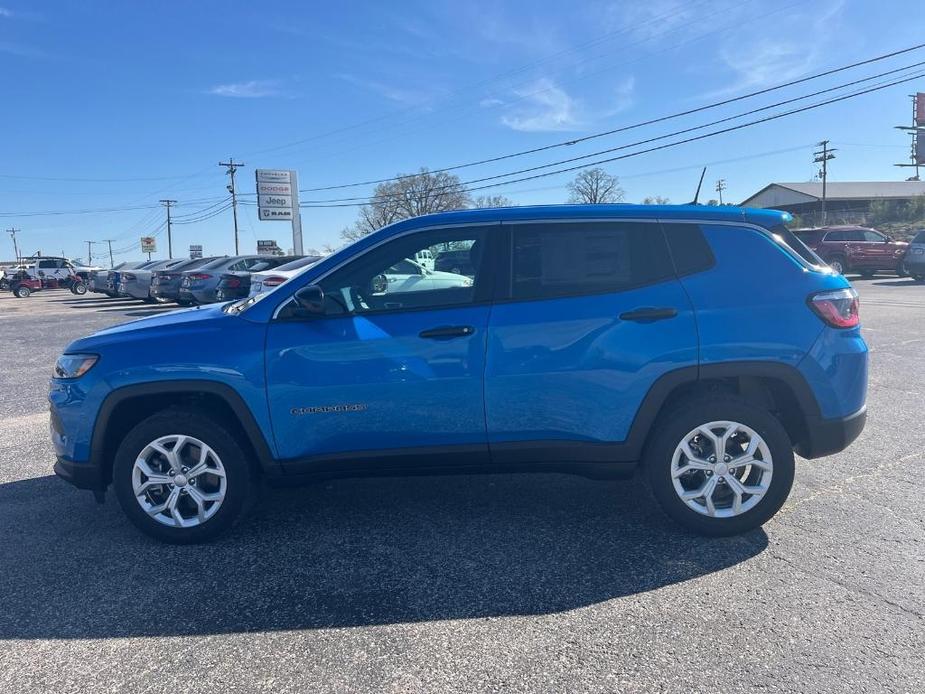 new 2024 Jeep Compass car, priced at $27,313