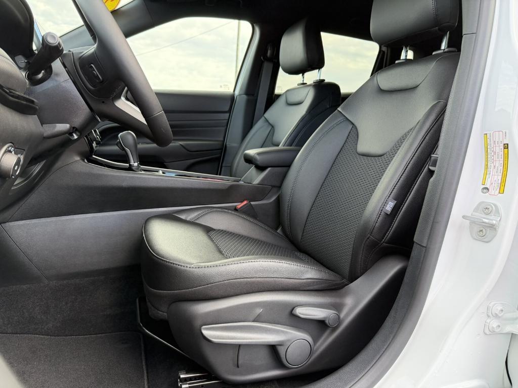 new 2026 Jeep Compass car, priced at $32,815