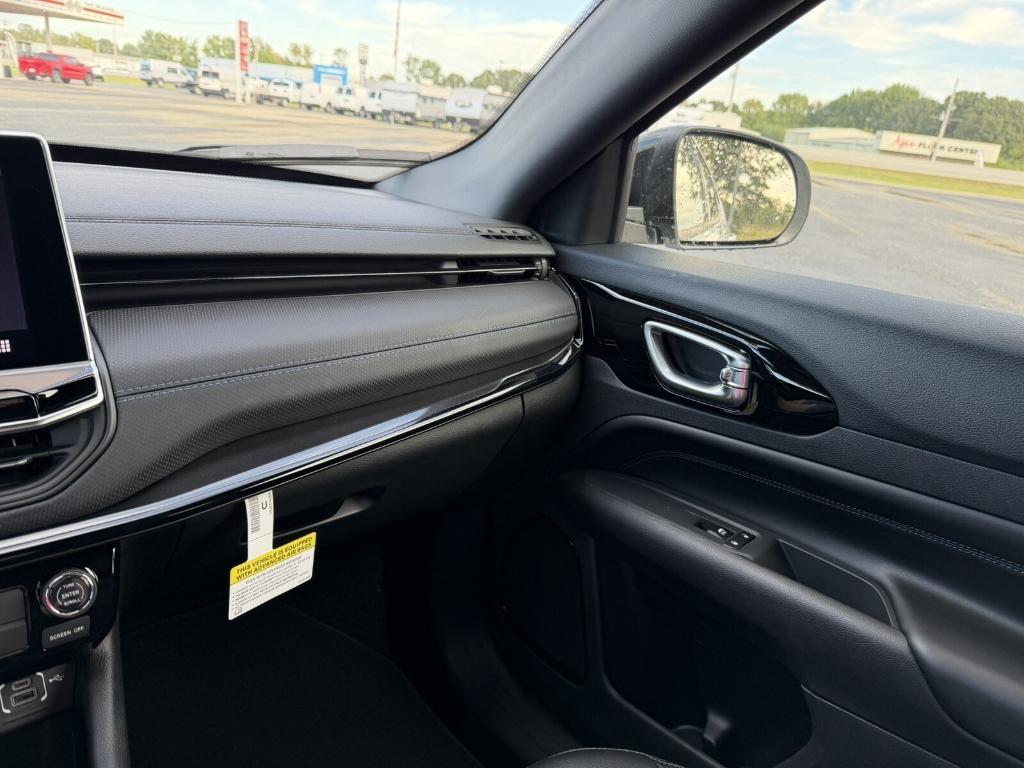 new 2026 Jeep Compass car, priced at $32,815