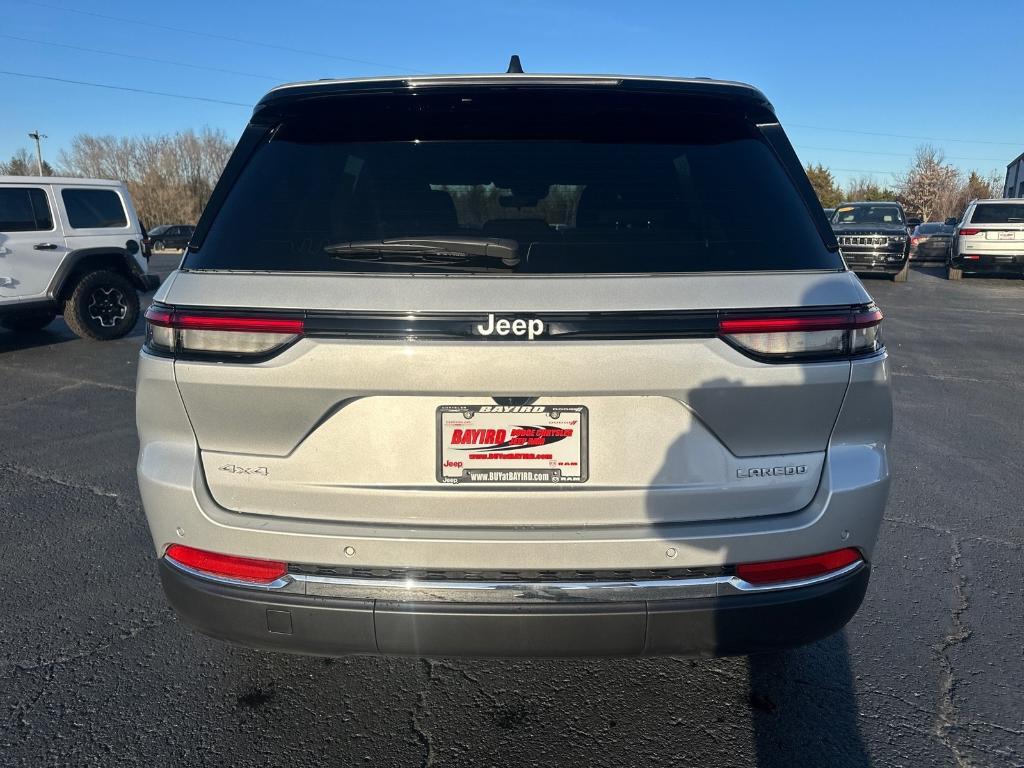 new 2025 Jeep Grand Cherokee car, priced at $41,675