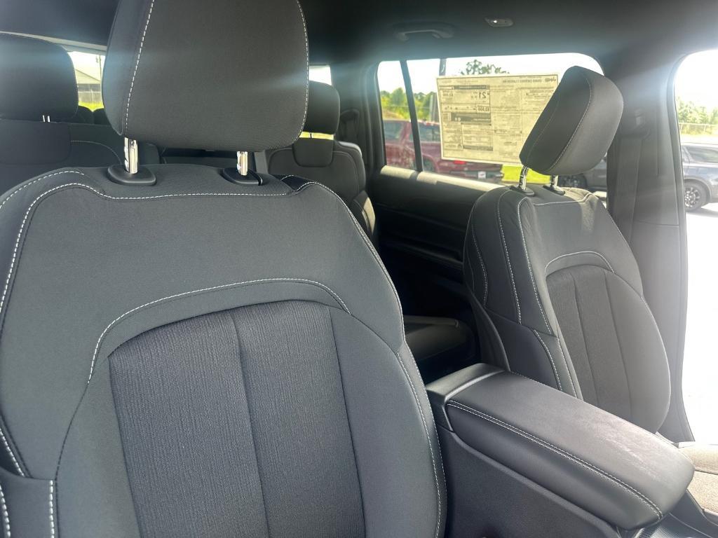 new 2025 Jeep Grand Cherokee L car, priced at $44,375