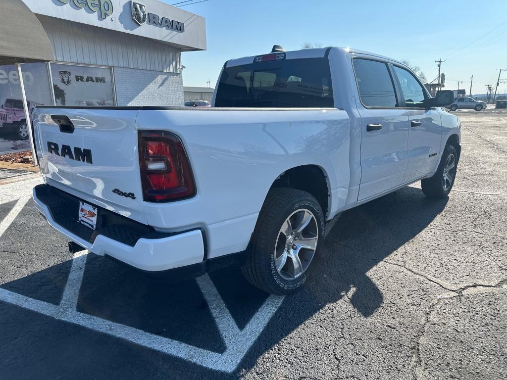 new 2025 Ram 1500 car, priced at $52,975