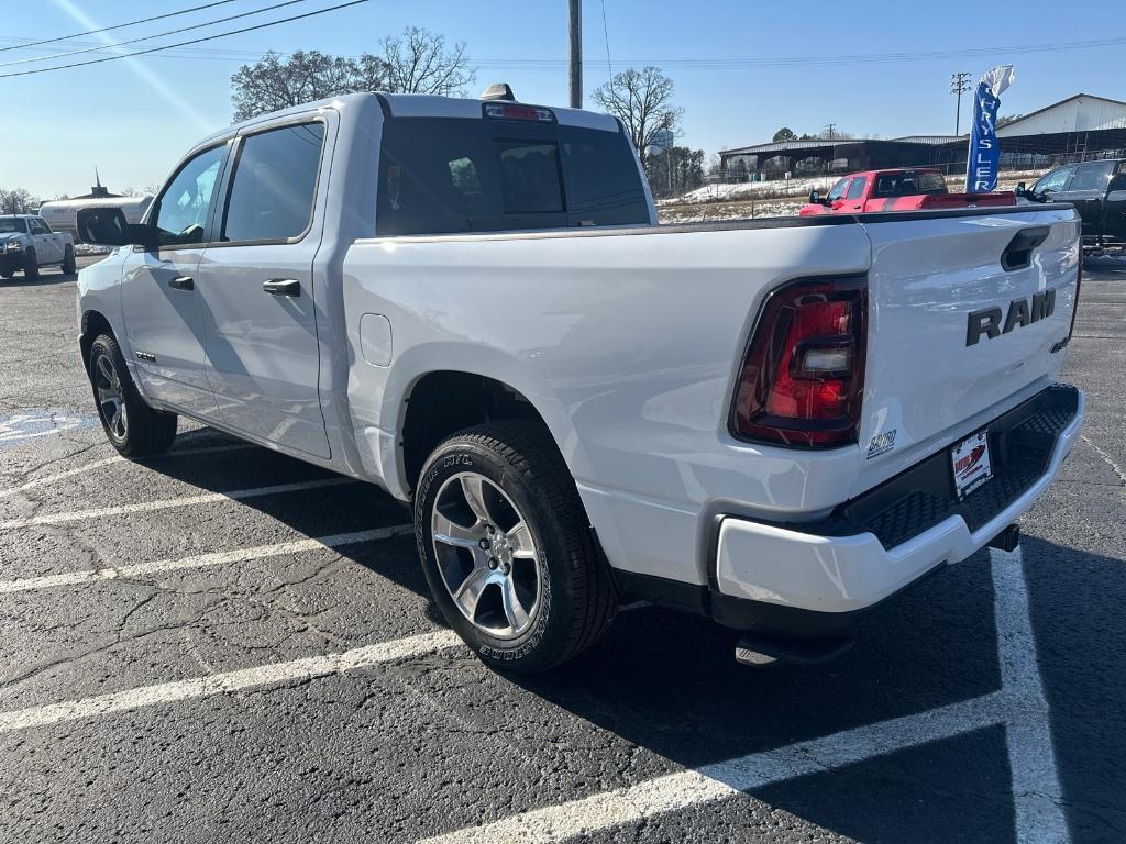 new 2025 Ram 1500 car, priced at $52,975