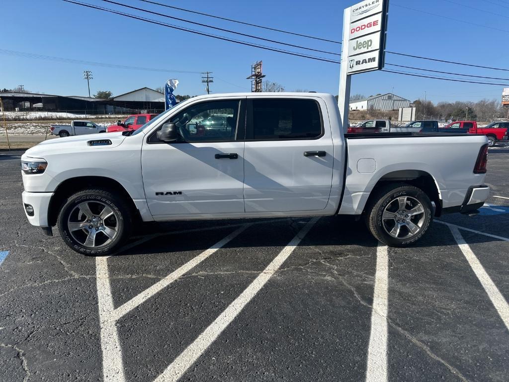 new 2025 Ram 1500 car, priced at $52,975