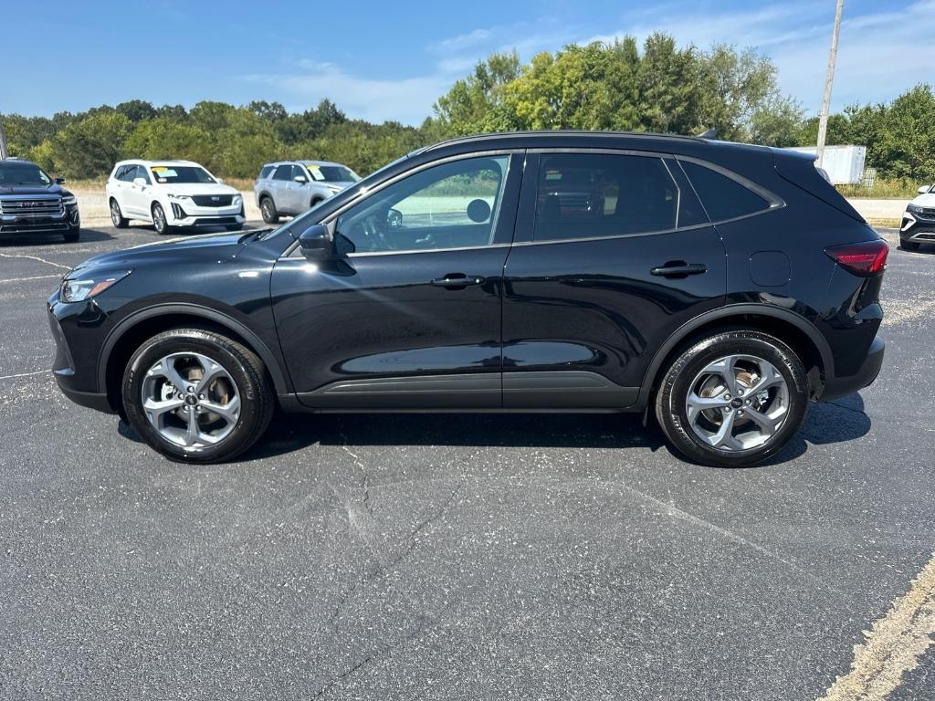 used 2025 Ford Escape car, priced at $32,260