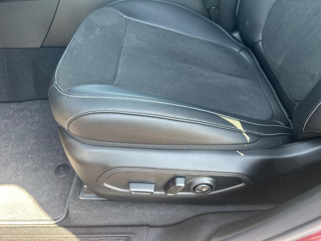 new 2025 Jeep Grand Cherokee car, priced at $47,675